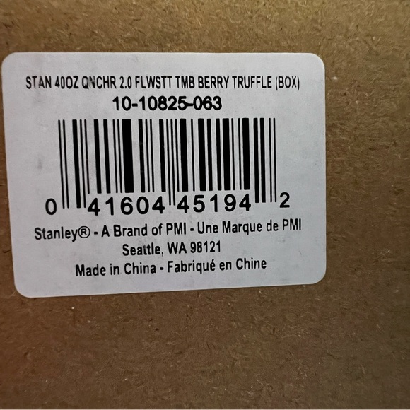 Stanley Berry Truffle Quencher H2.0 Tumbler 40oz - Picture 6 of 8